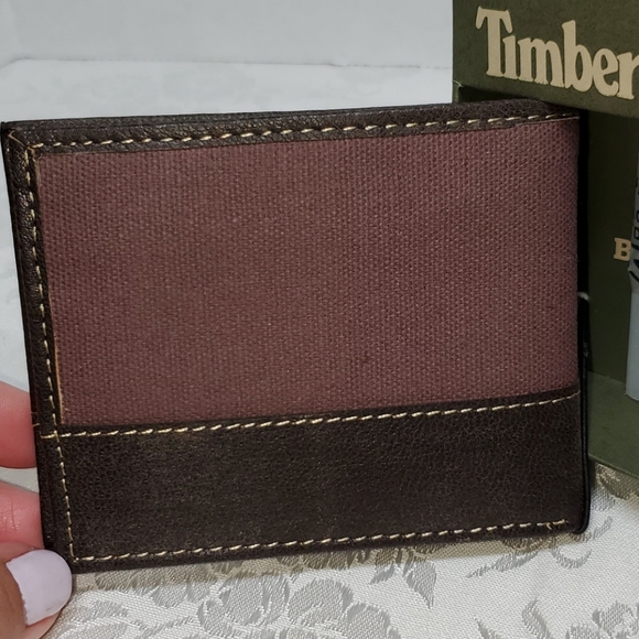🎉Timberland Canvas & Leather Bifold Wallet - Picture 9 of 11